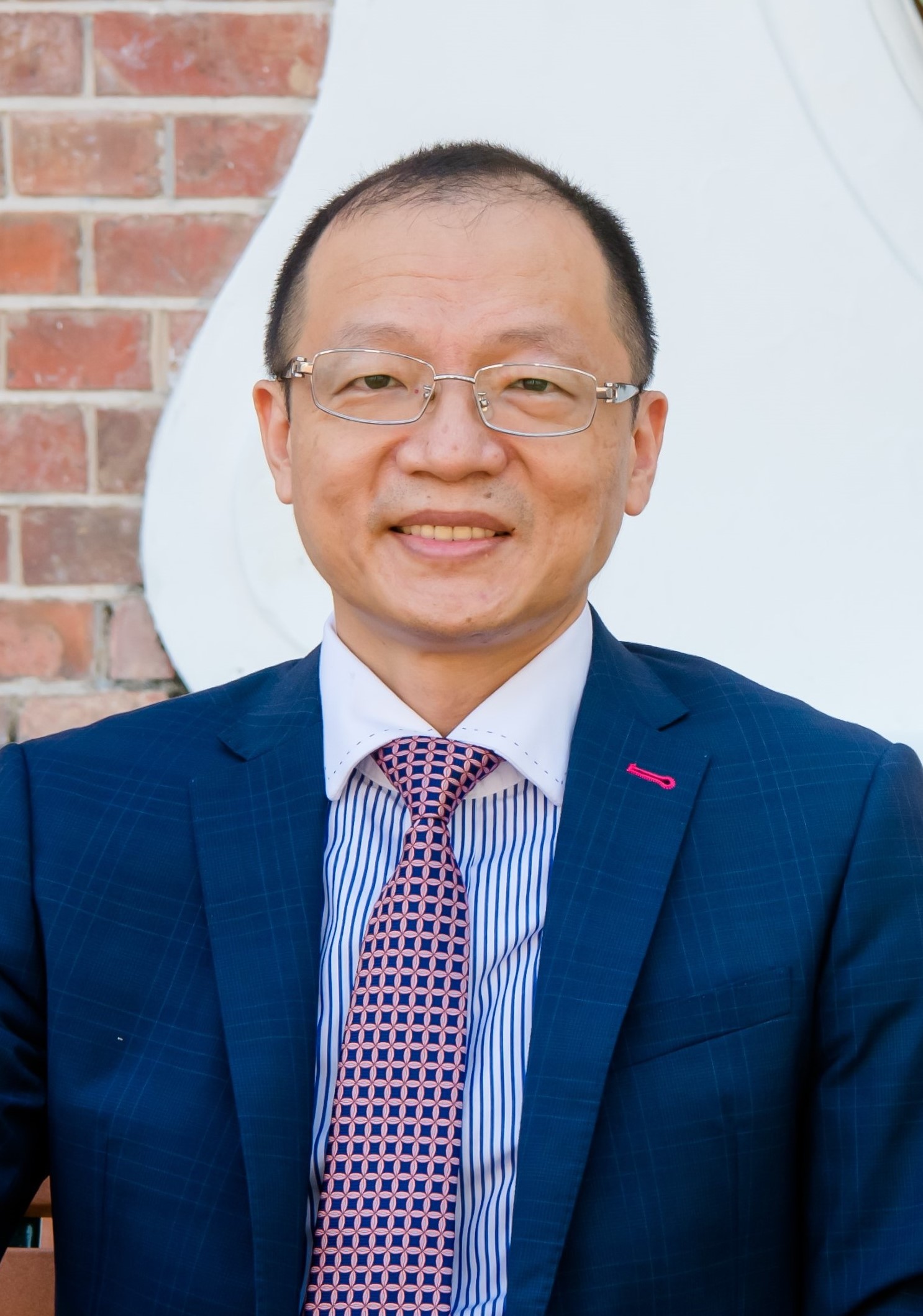 Prof. Fong Yuk-fai